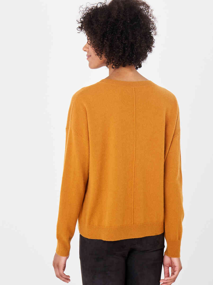 Cashmere sweater with front pockets image number 29