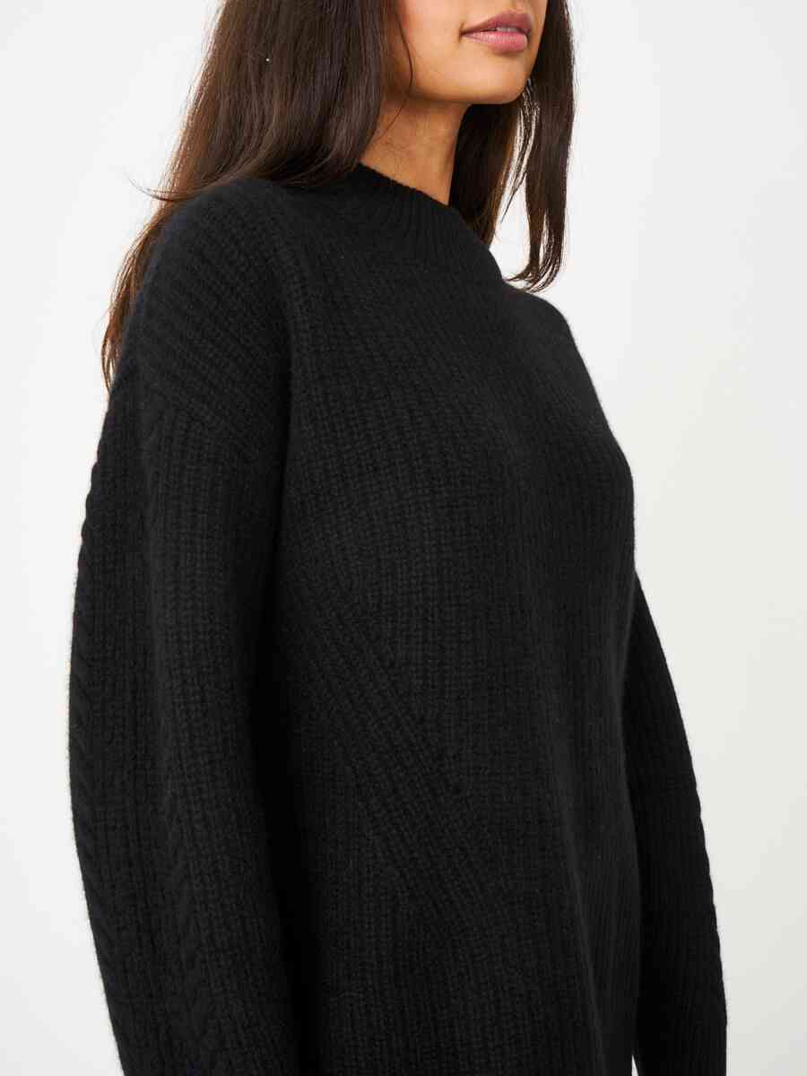 Chunky cashmere sweater with textured details and stand collar image number 2