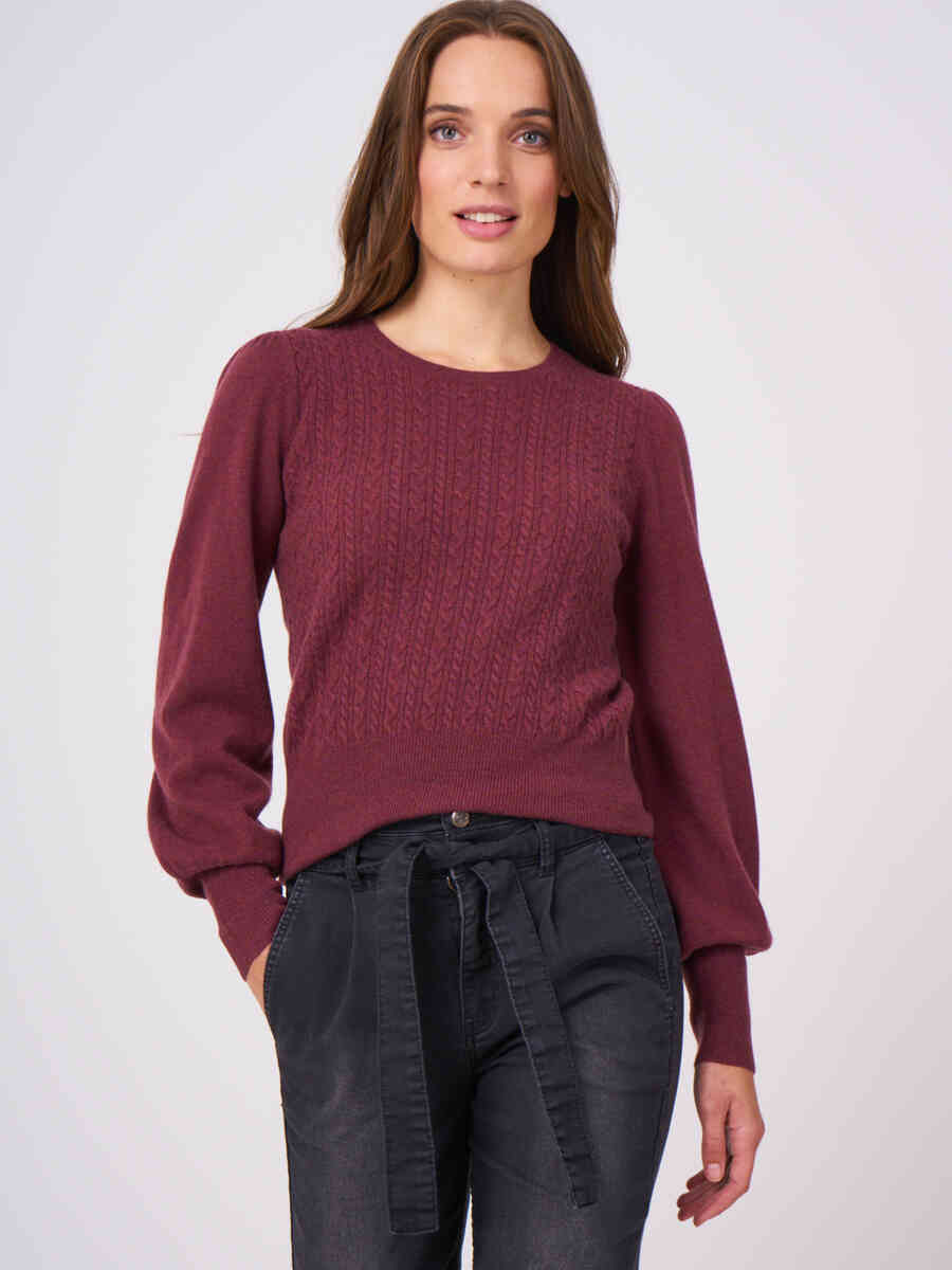 Cropped cashmere sweater with fine cable pattern image number 16