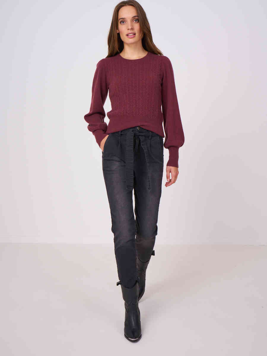 Cropped cashmere sweater with fine cable pattern image number 19