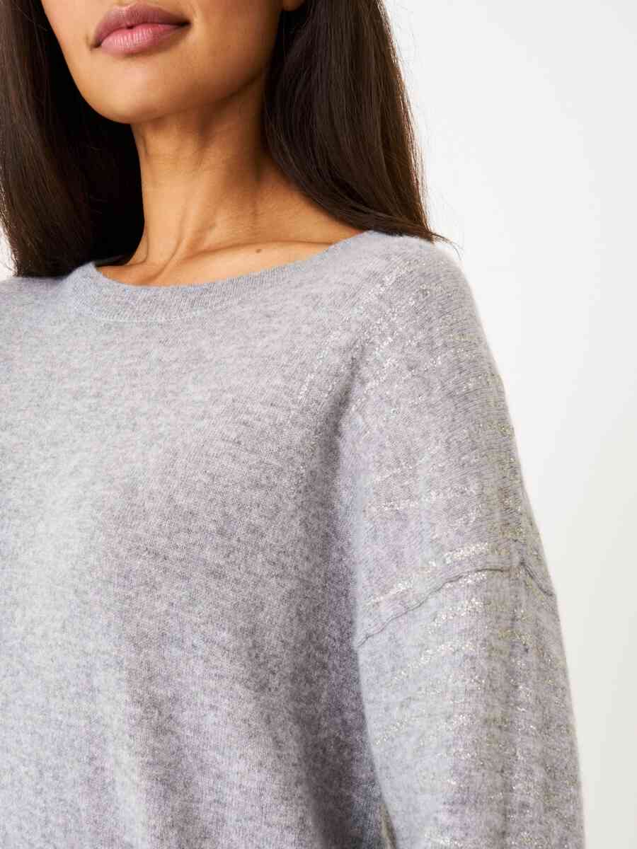 Cashmere pullover with tiger glitter print image number 2