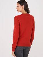 Basic fine knit pullover with ribbed V-neck image number 1