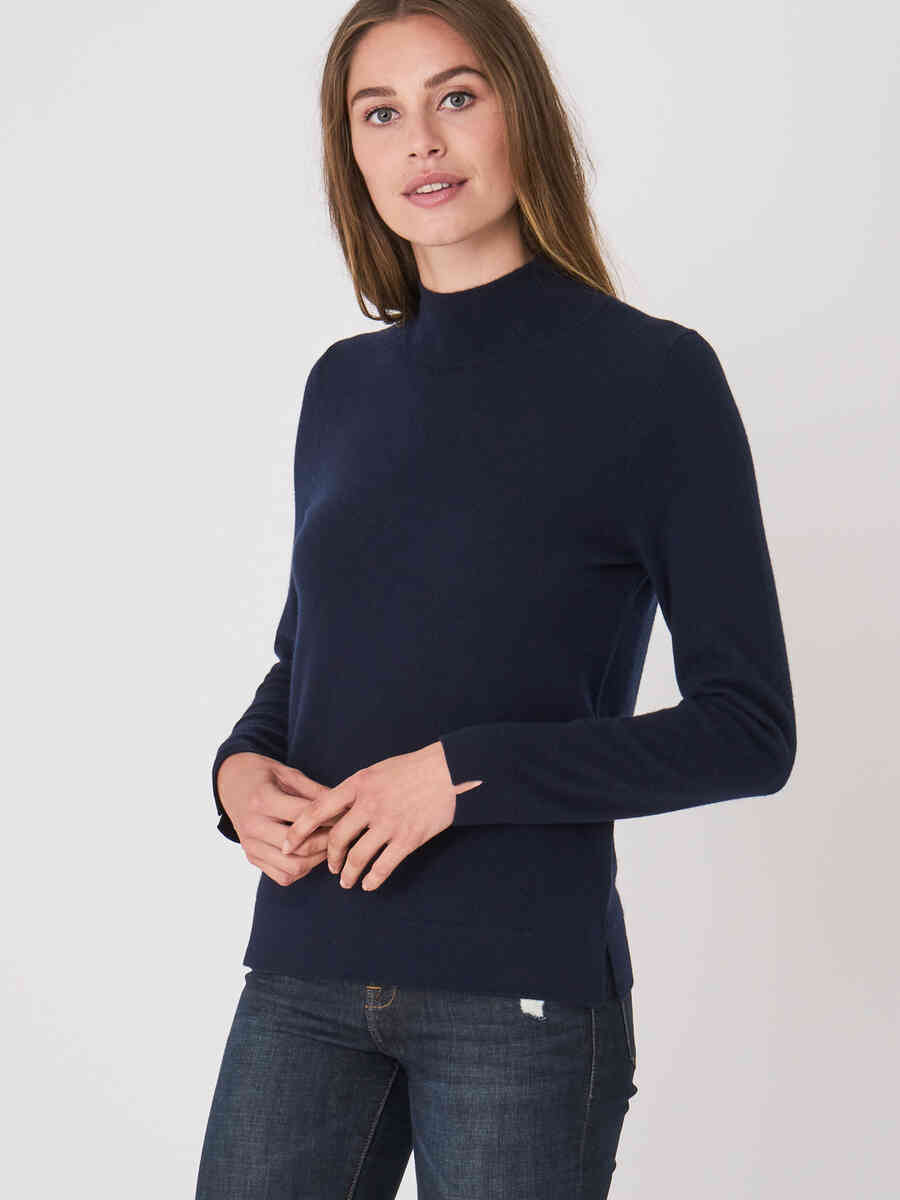 High neck organic cashmere sweater with slit sleeves