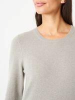Basic organic cashmere sweater with round neckline image number 2