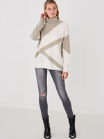 Casual organic cashmere sweater with intarsia pattern image number 3