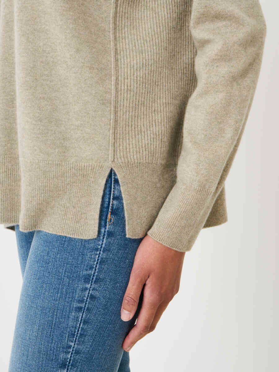 Oversized organic cashmere sweater with side knit details image number 6