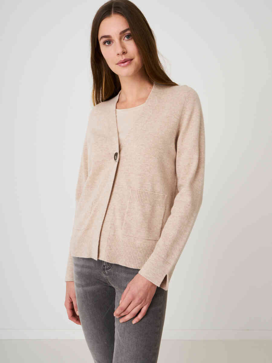 Organic cashmere cardigan with front pockets