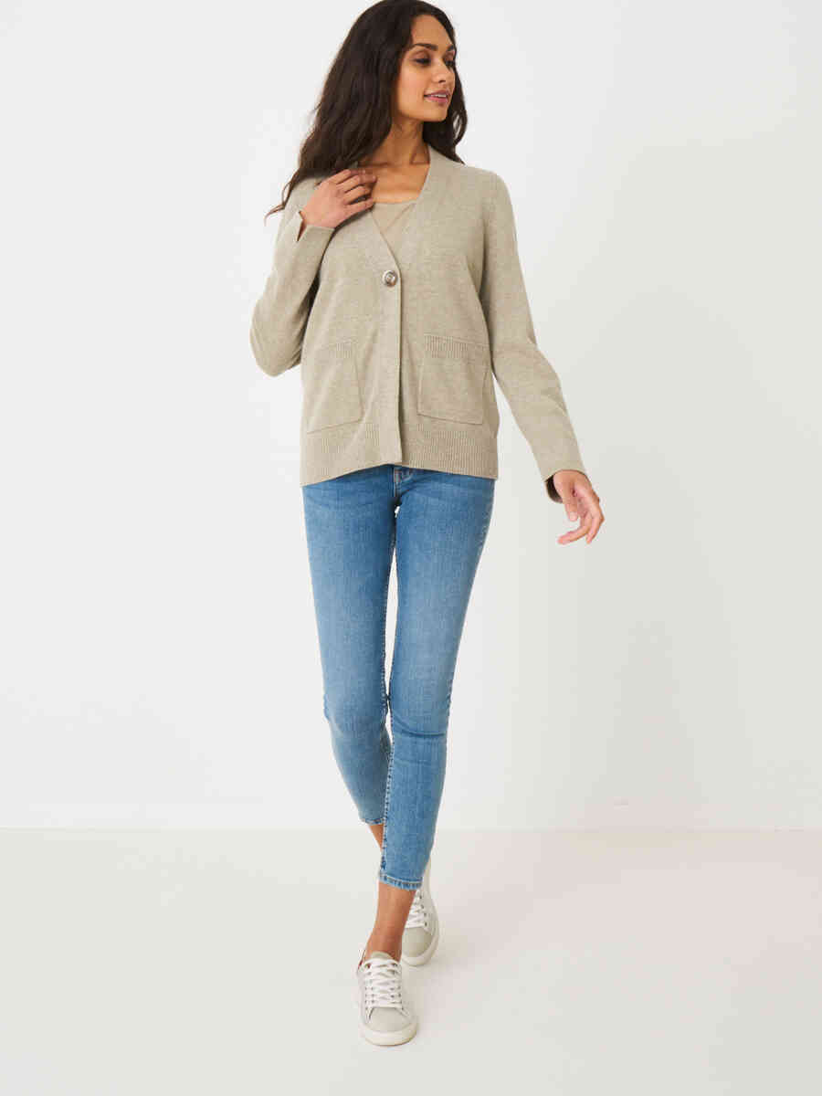 Organic cashmere cardigan with front pockets image number 7