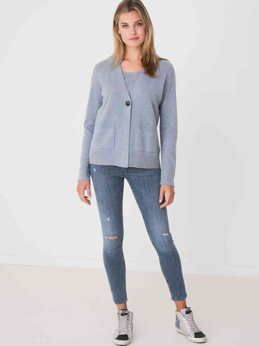 Organic cashmere cardigan with front pockets image number 15