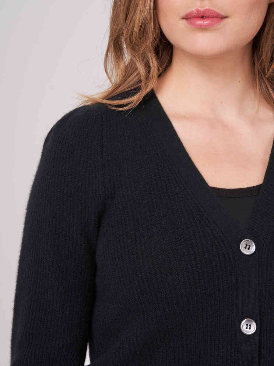 Cashmere cardigan with fine rib knit texture image number 2