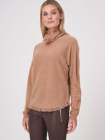 Batwing sweater with fringes image number 20
