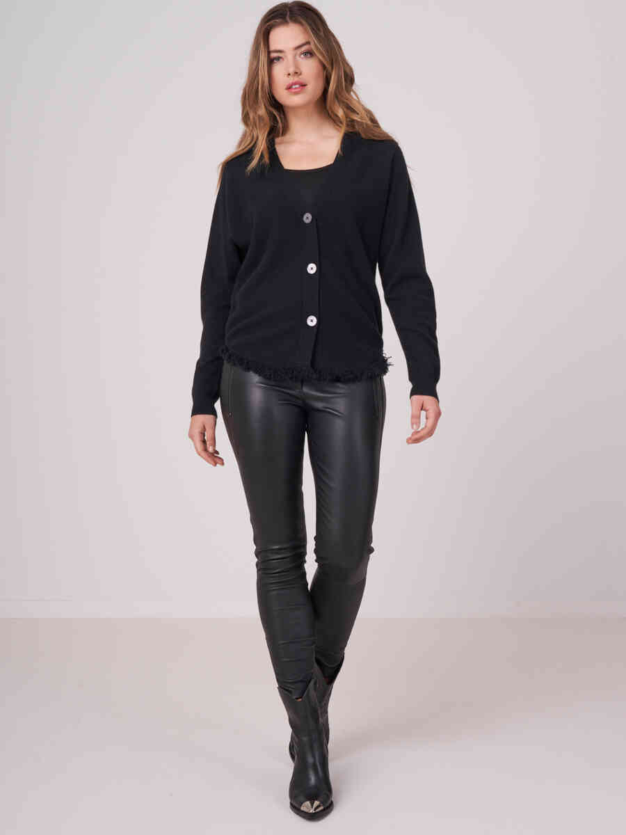 Cashmere batwing cardigan with rounded hem image number 3