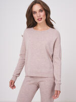 Casual cashmere sweater with ribbed boat neckline image number 12