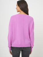 Casual cashmere sweater with ribbed boat neckline image number 25