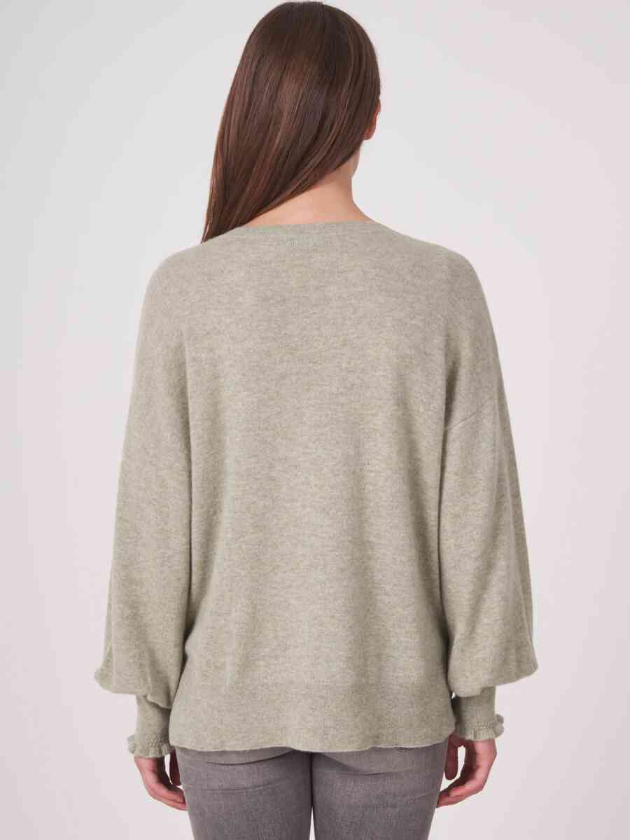 Round neck organic cashmere puff sleeve sweater with ruffle image number 4