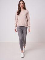 Organic cashmere sweater with dividing seam and pockets image number 3