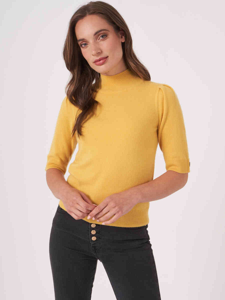 Cropped short sleeve cashmere sweater