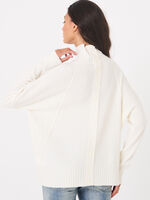 Oversized poncho sweater with ribbed texture and button placket at the back image number 1