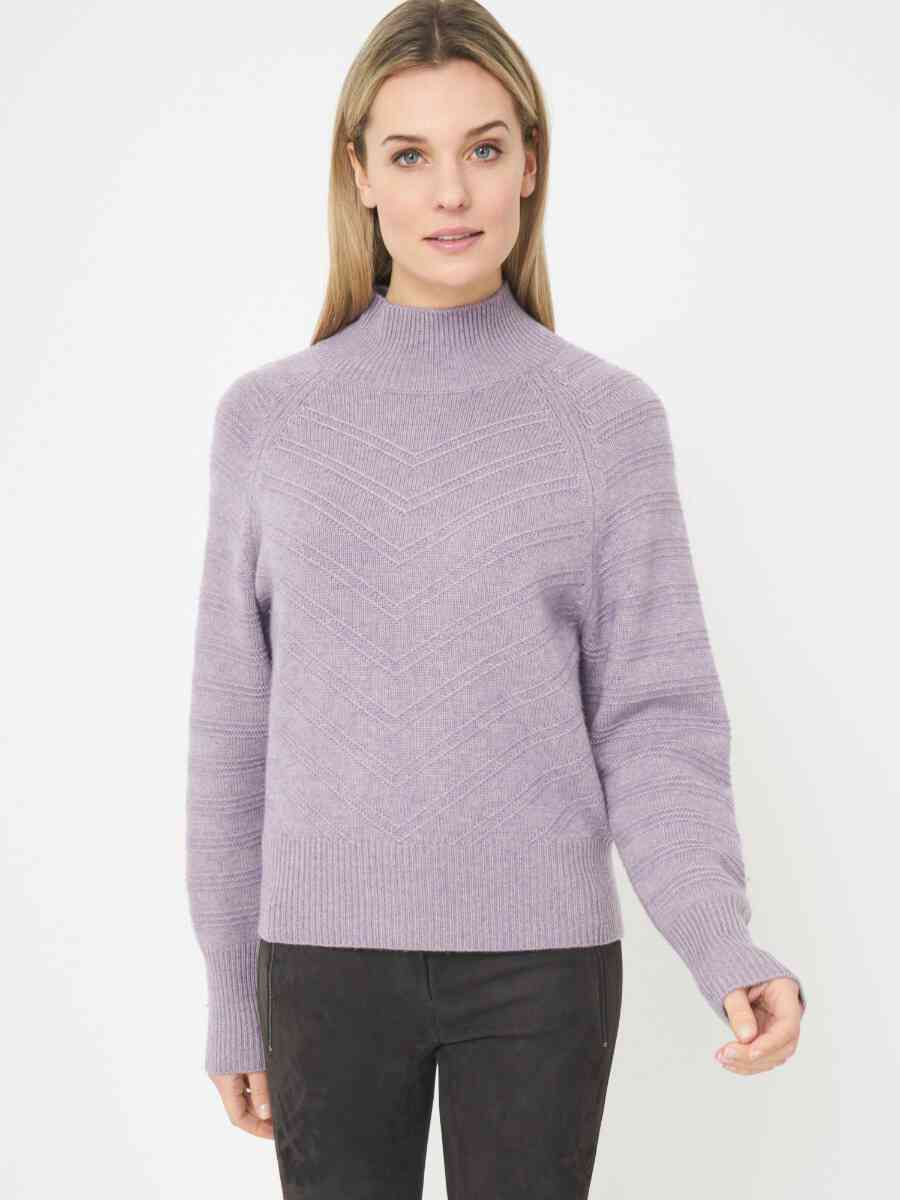 Knitted jumper with chevron texture image number 0