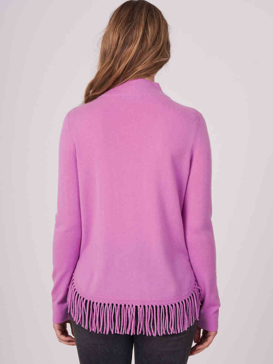 Knitted pullover with rounded fringed hem image number 1