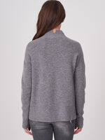 Pullover with stand collar and front slits image number 9