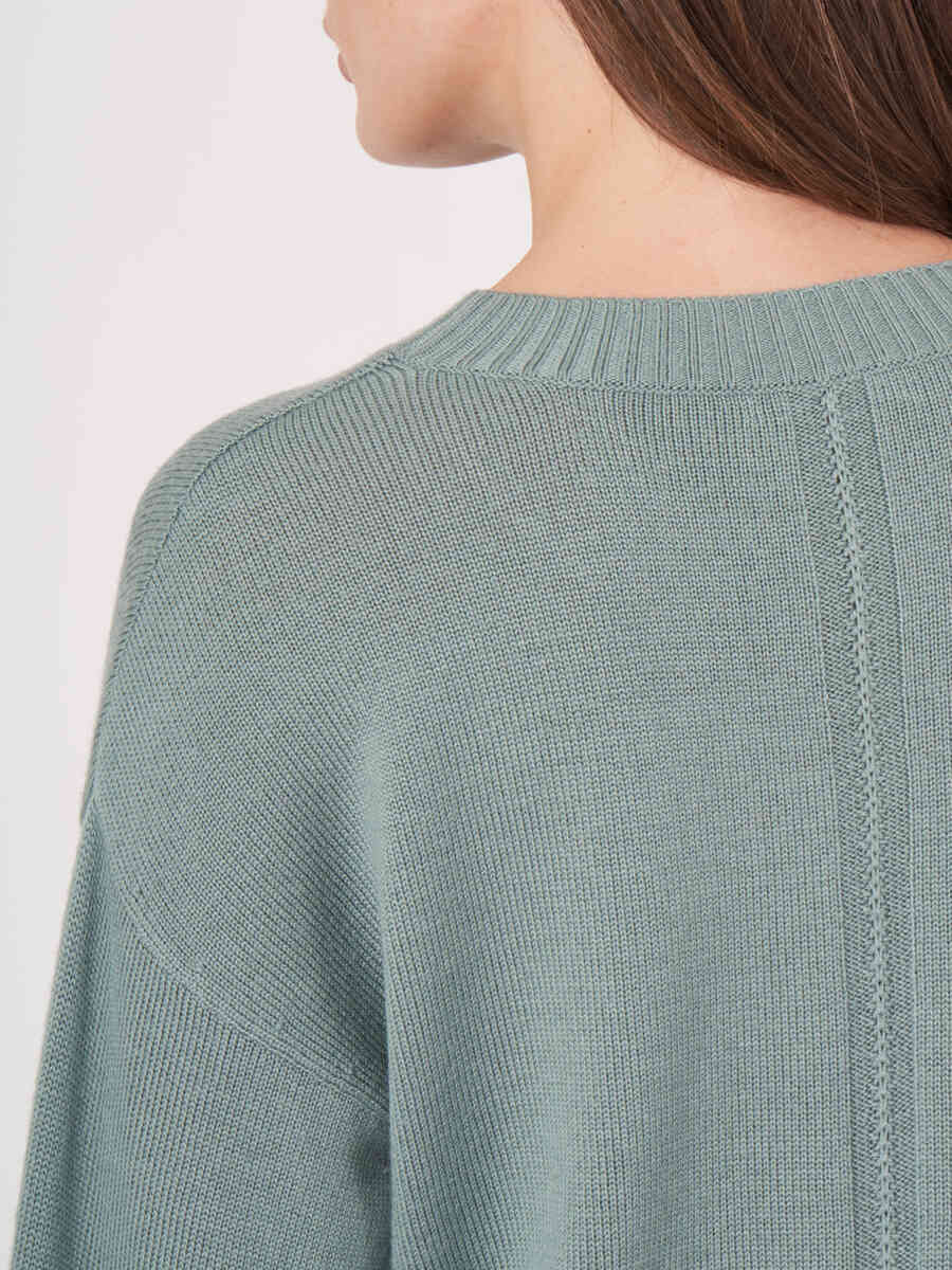 3/4 sleeves merino wool sweater image number 4