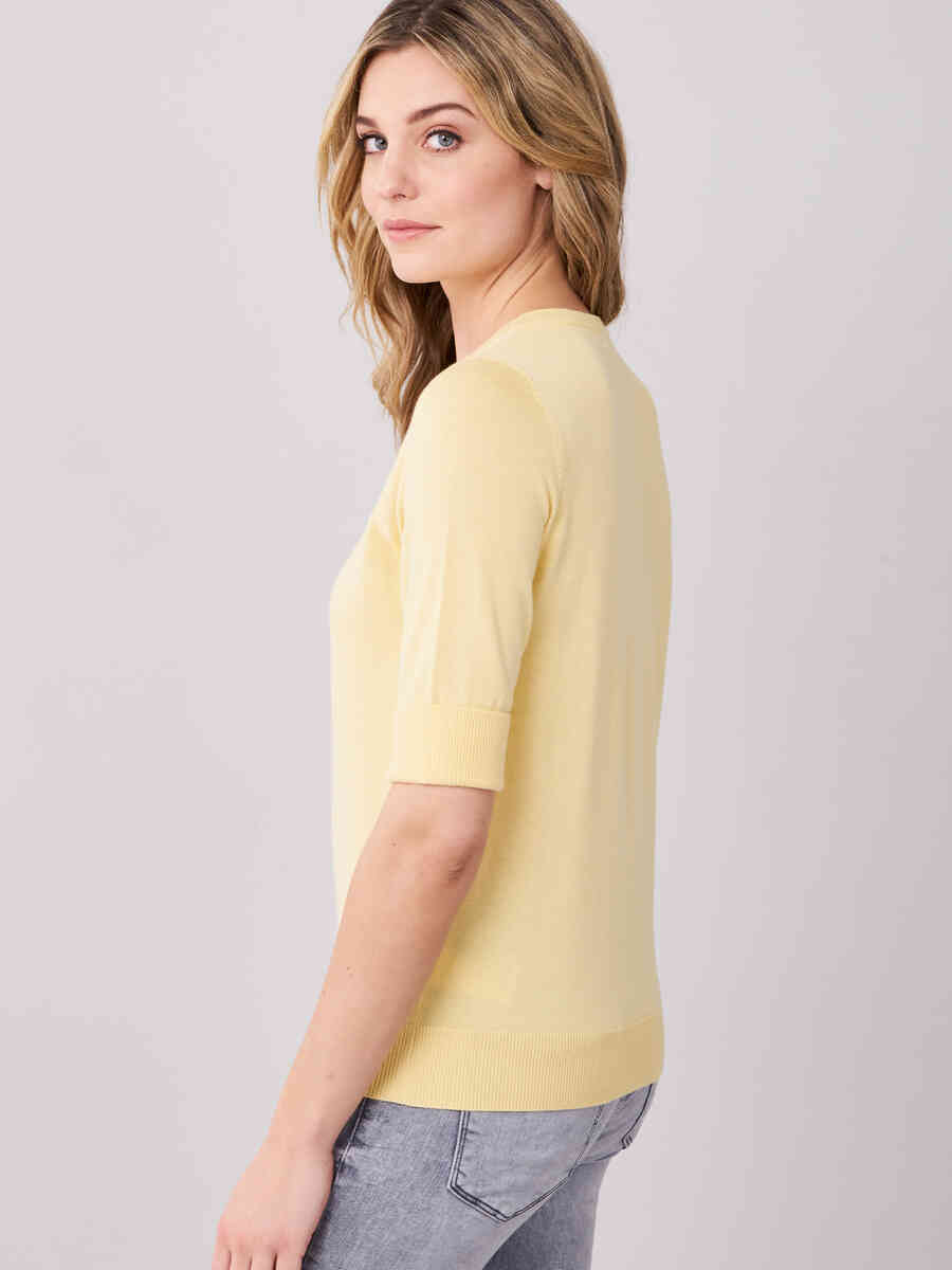 Basic short-sleeved cotton blend sweater image number 2