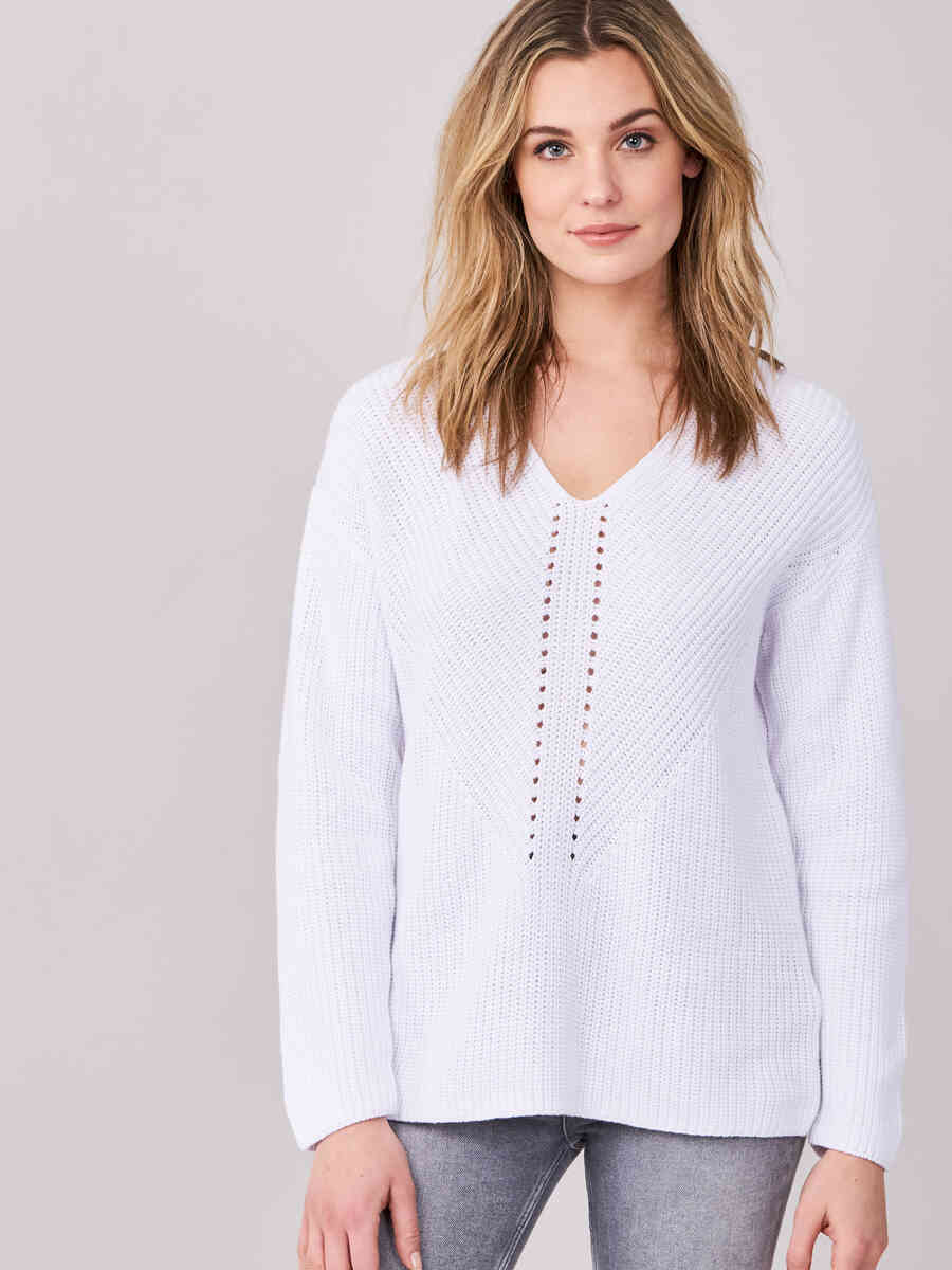 Chunky rib knit V-neck sweater image number 0
