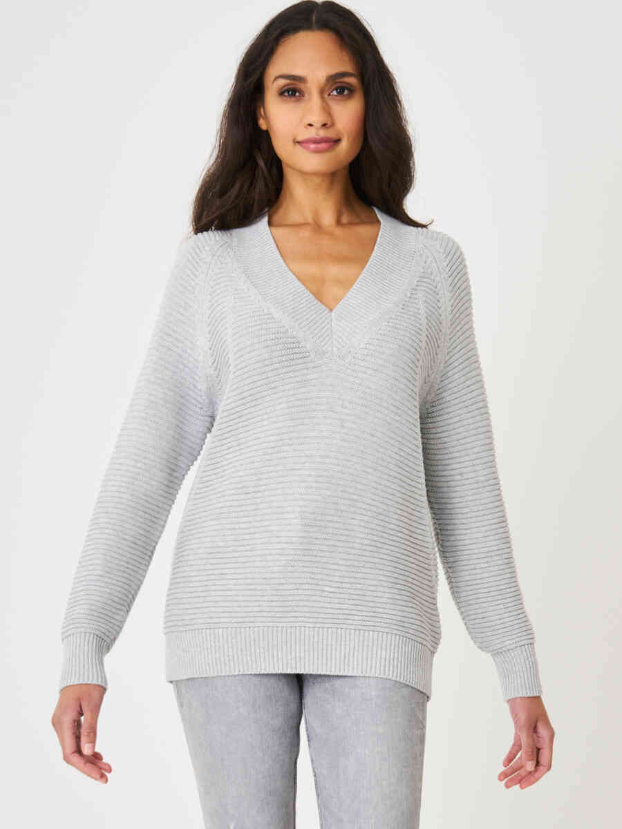 Casual pure cotton sweater with knitted details on the front image number 4