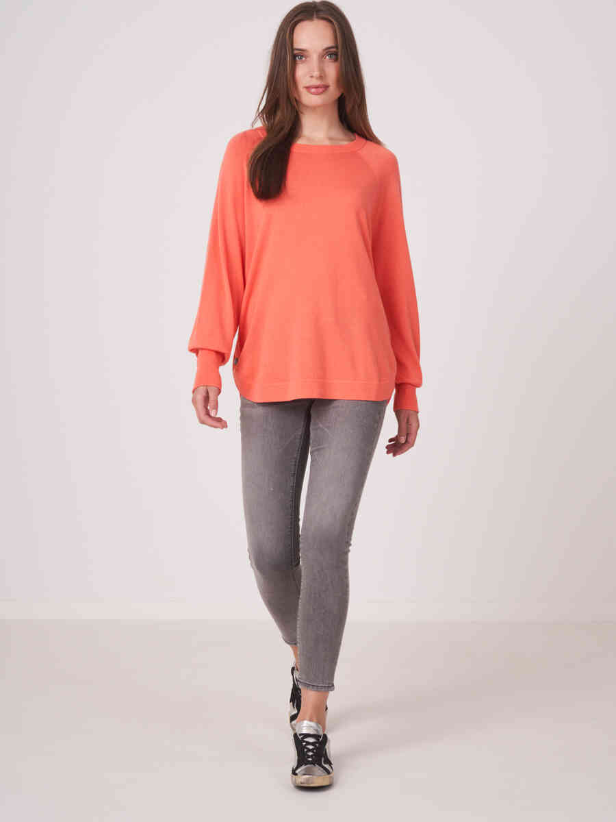 Cotton blend sweater with side buttons and round hem image number 4