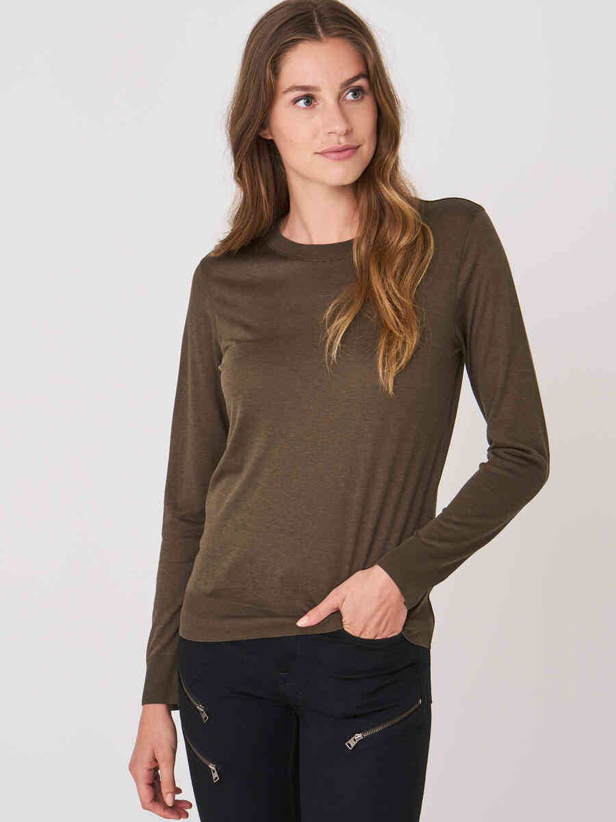 Long-sleeved top with round neck image number 0