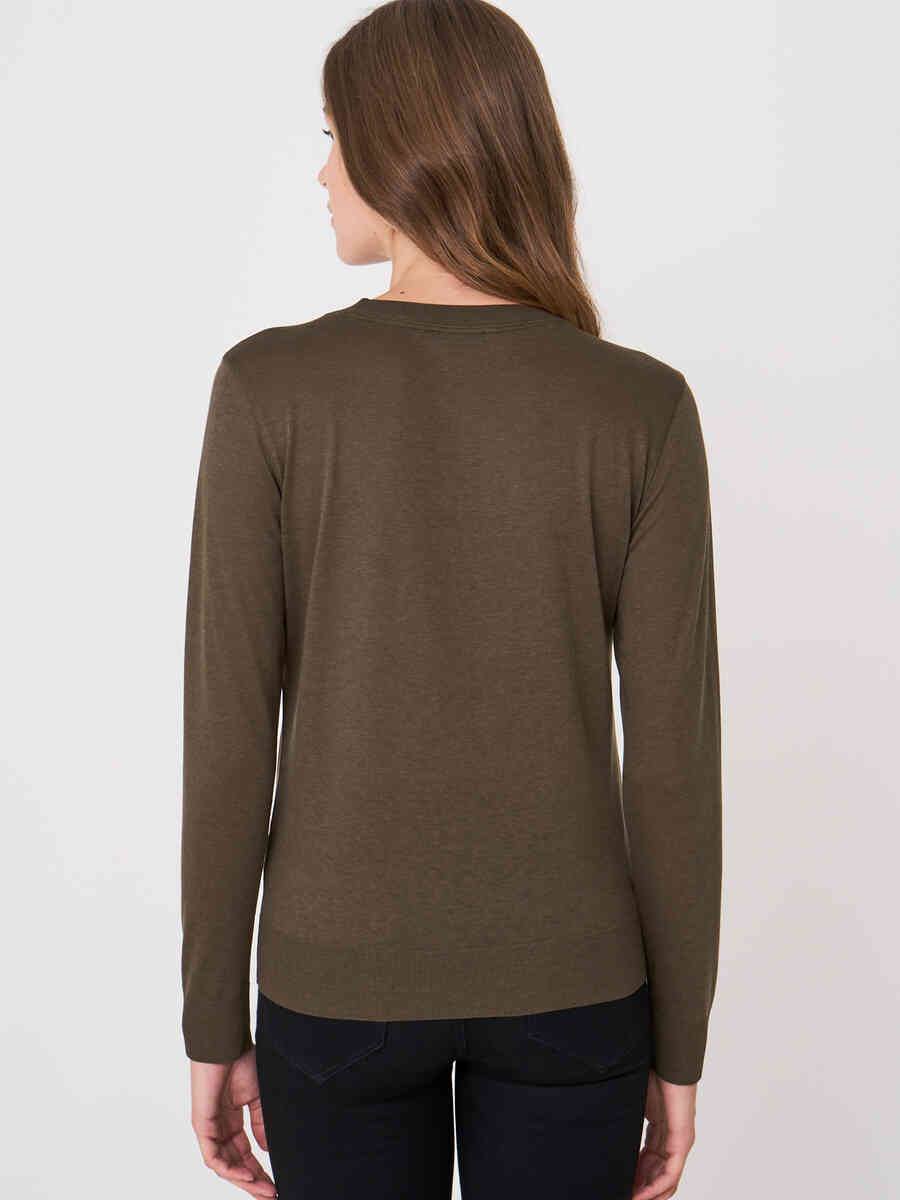 Long-sleeved top with round neck image number 1