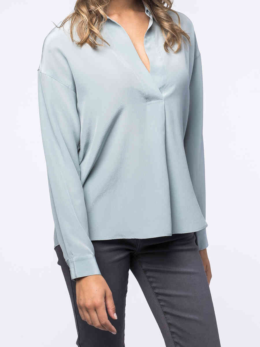 Silk boxy blouse image number 15