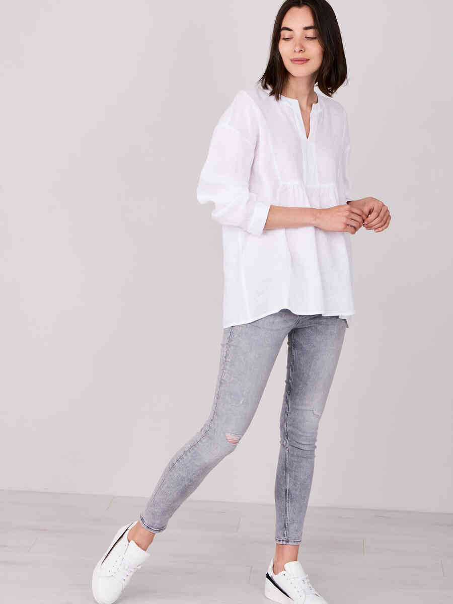 Linen blouse with slit neckline image number 3