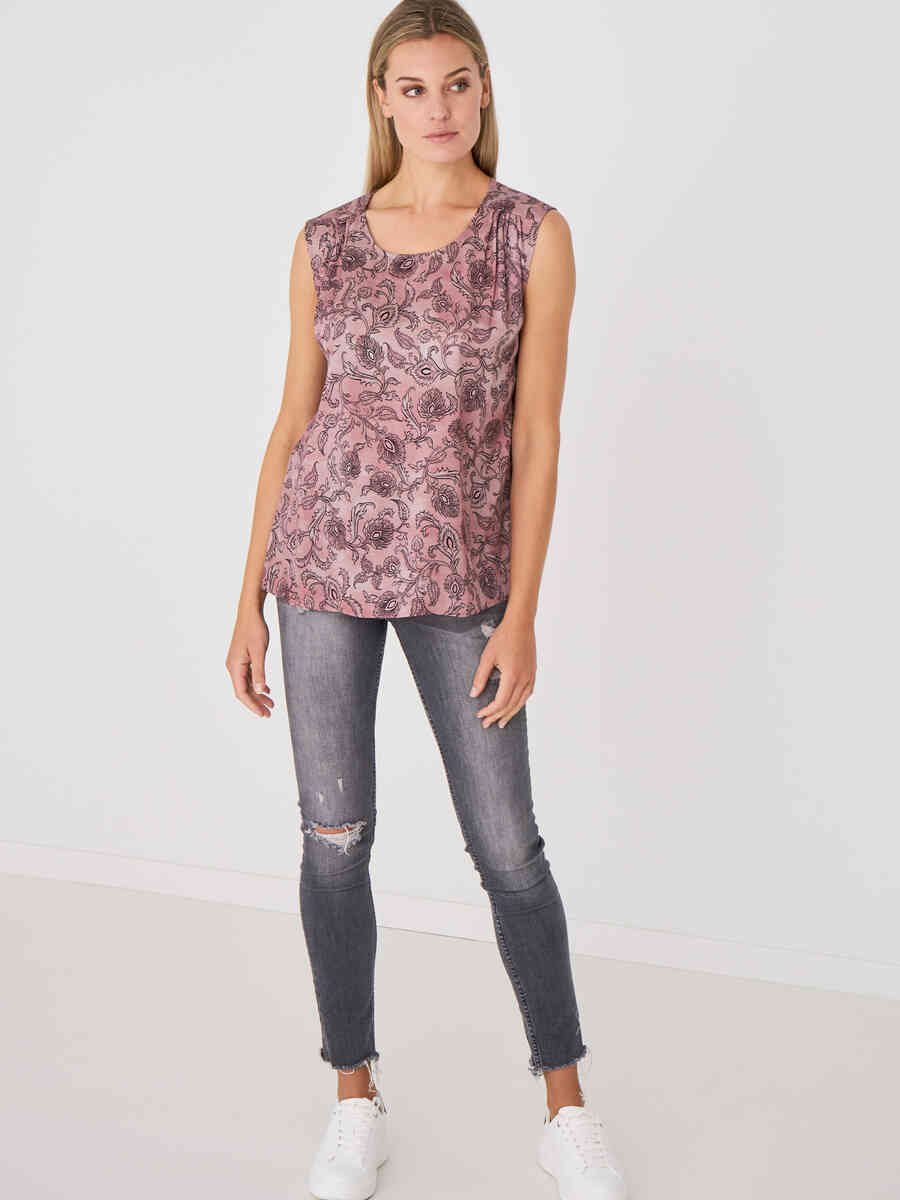Stretch satin silk top with paisley leaves print image number 3