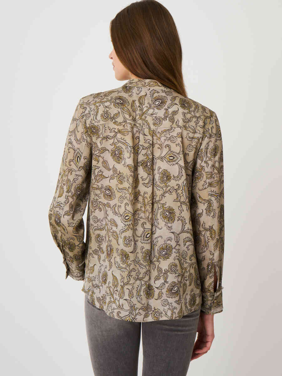 Stretch satin silk blouse in paisley leaves print with mandarin collar and fringed cuffs image number 1