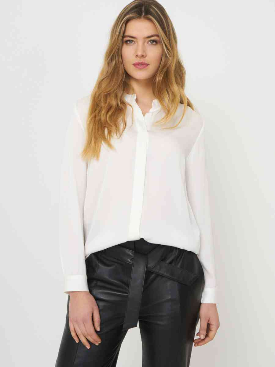 Silk blouse with mandarin collar image number 0
