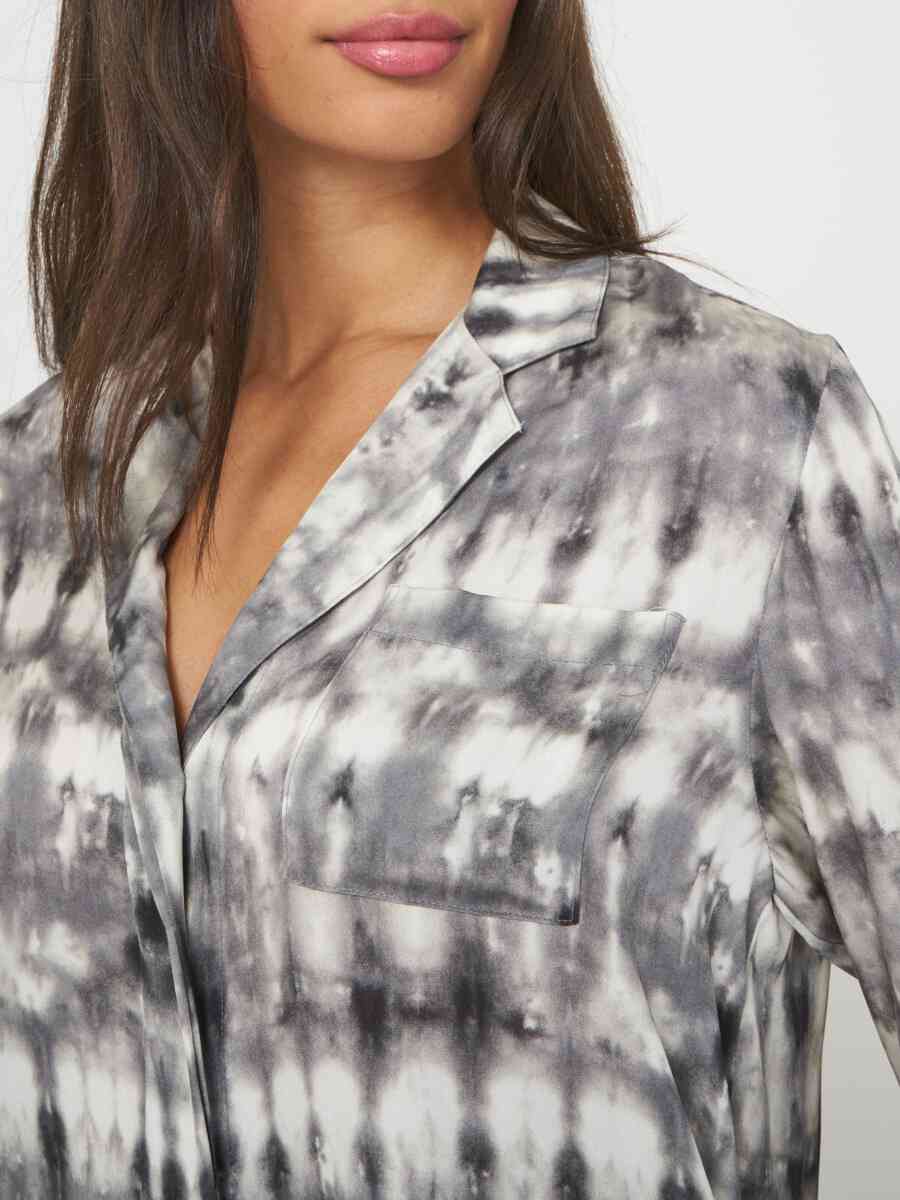 Tie dye silk blouse with lapel collar image number 2