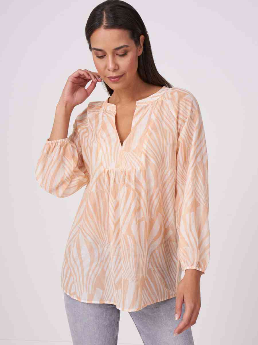 Chiffon silk blend blouse with wave print