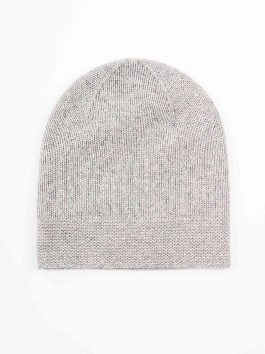 Chunky knit cashmere hat with reverse knitted hem image number 0