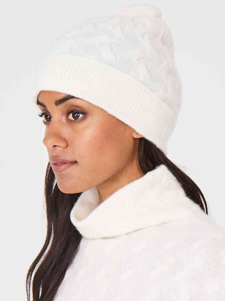 Cashmere knitted hat with pom pom image number 2