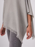 Fine knit organic cashmere poncho with fringes image number 6
