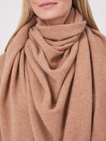 Fine knit organic cashmere triangular scarf image number 18