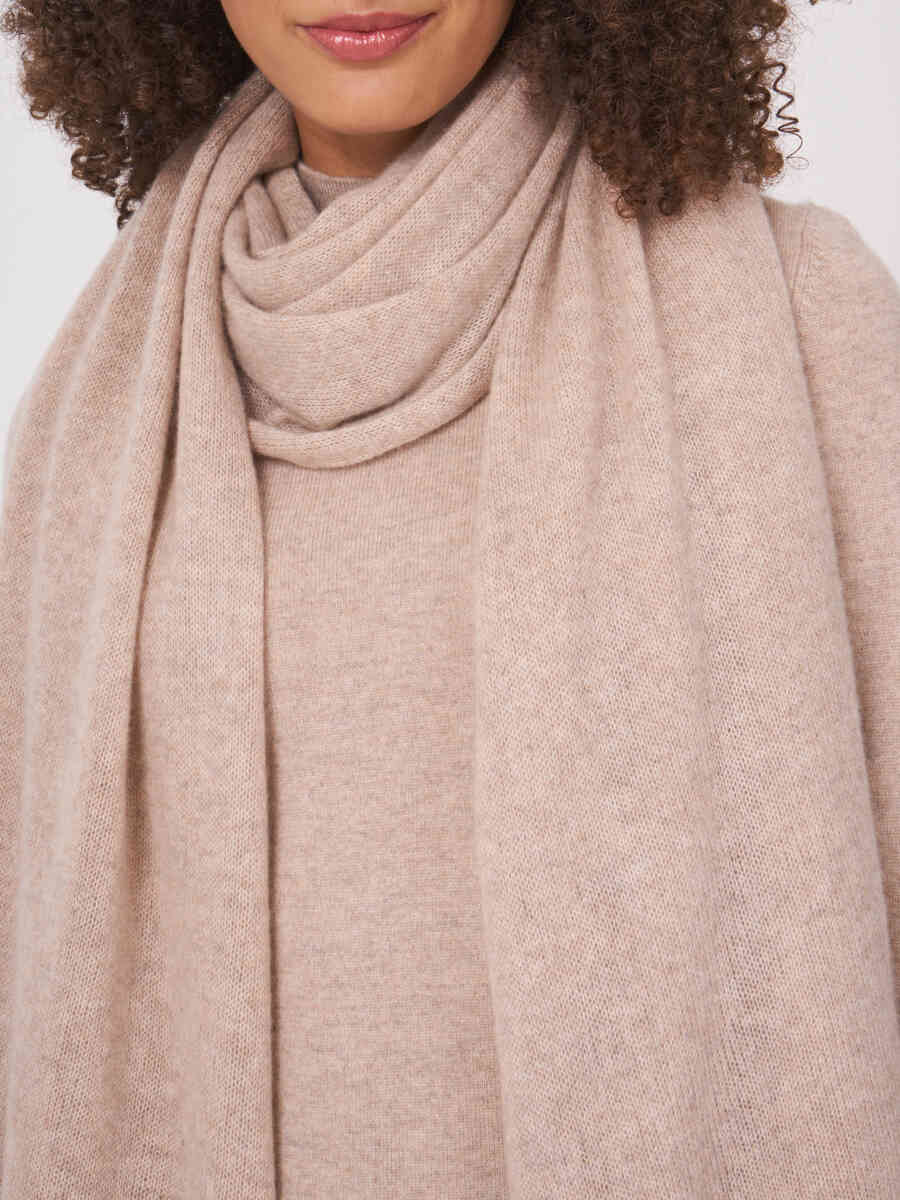 Organic cashmere scarf image number 18