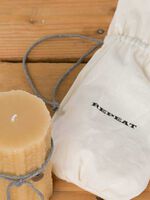 Cable knit candle with pouch image number 3