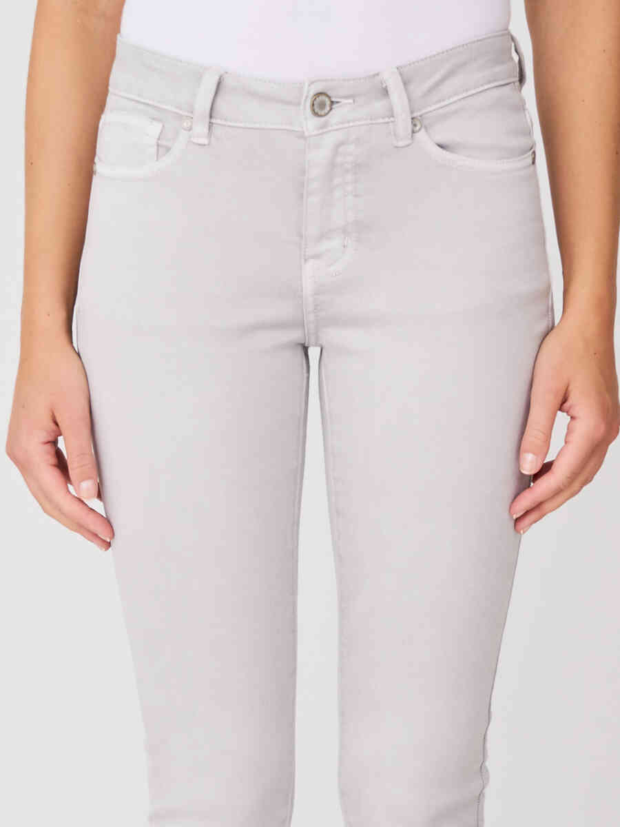 Straight-cut jeans image number 2
