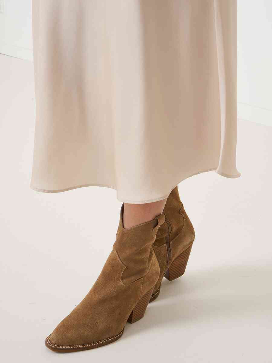 Silk skirt with elastic waistband image number 10