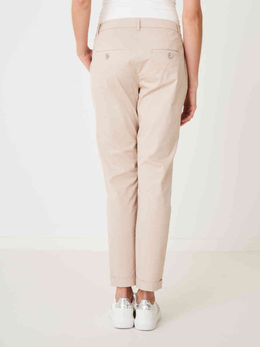 Basic stretch cotton women's chinos image number 1