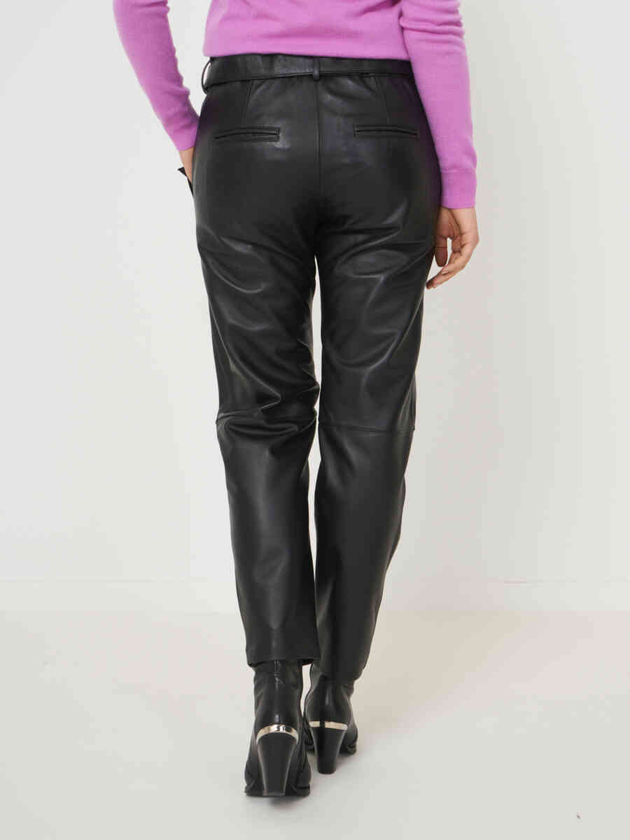 Loose fit leather pants with waist band image number 2