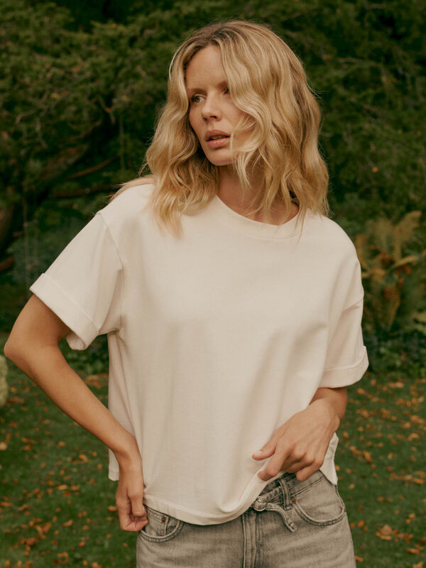 French Terry Boxy T‑Shirt mit gekrempelten &Auml;rmeln